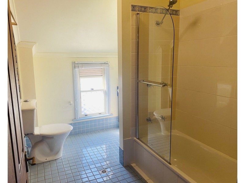 1/10 Desert Willow Way, Fitzgibbon QLD 4018