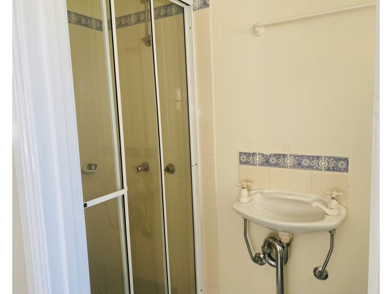 1/10 Desert Willow Way, Fitzgibbon QLD 4018