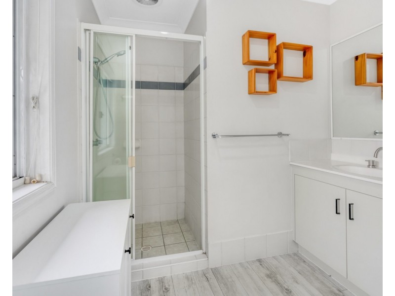 18/150 Albany Creek Road, Aspley QLD 4034