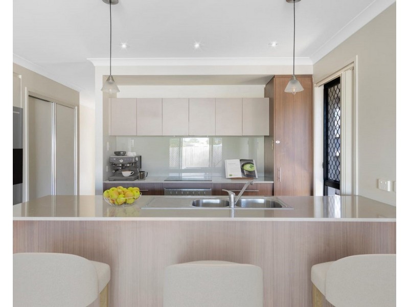 13 Rowallan Street, Warner QLD 4500