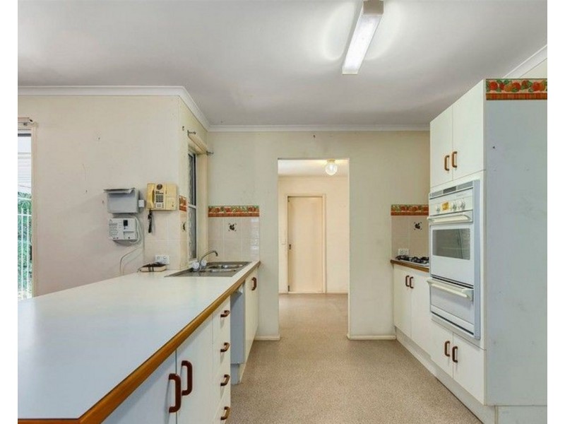 6 Daffodil Close, Zillmere QLD 4034