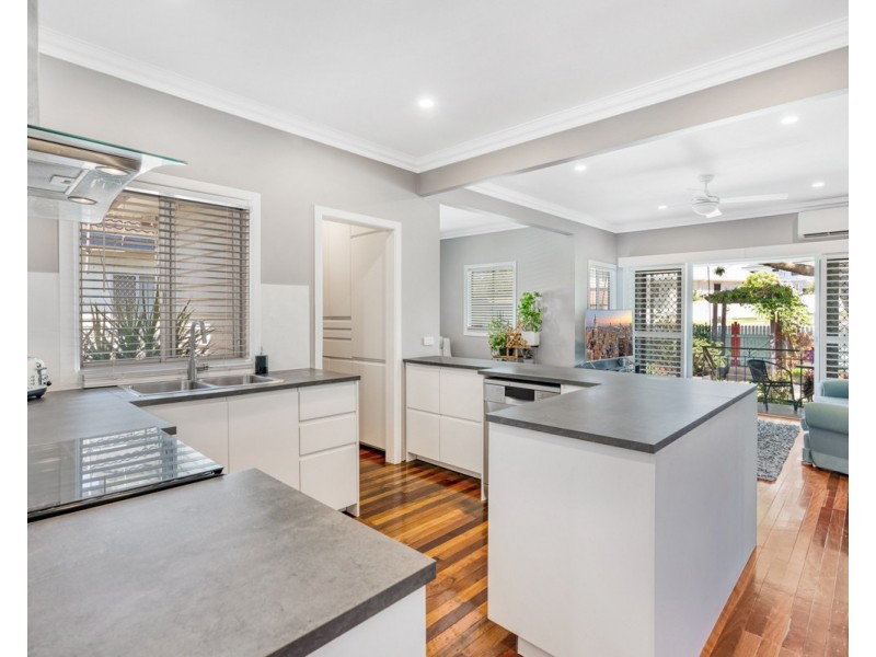 25 Gladstone Street, Brighton QLD 4017