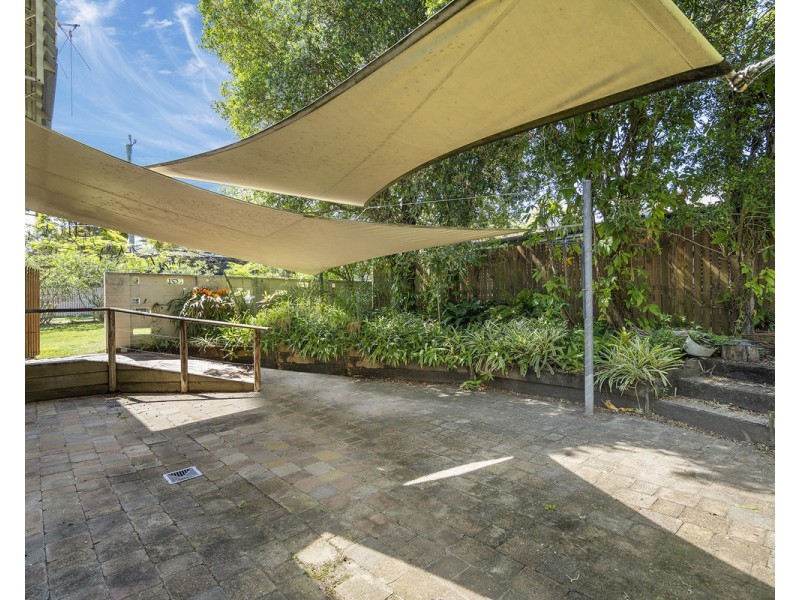 15 Myron Street, Chermside QLD 4032