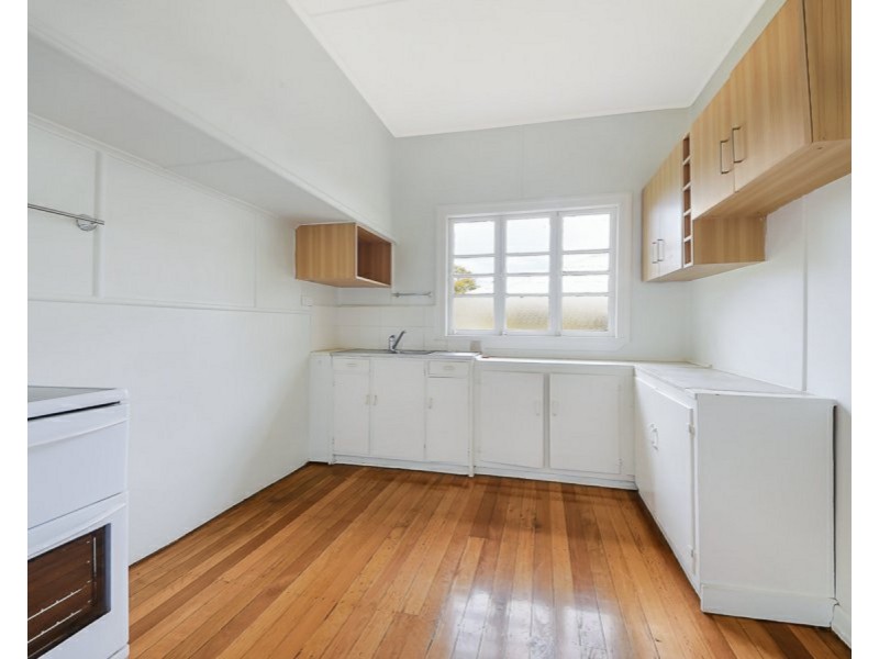 24 Slater Avenue, Lawnton QLD 4501