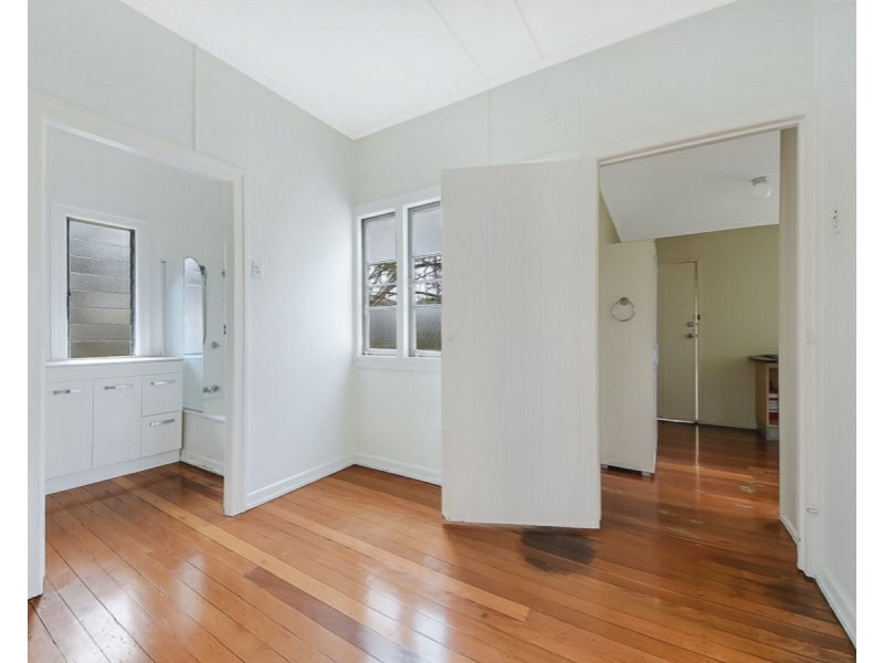 24 Slater Avenue, Lawnton QLD 4501