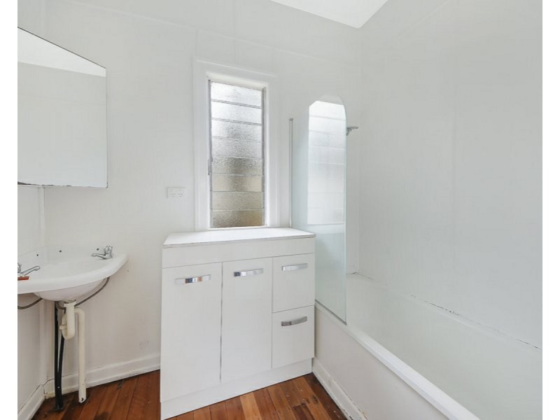 24 Slater Avenue, Lawnton QLD 4501