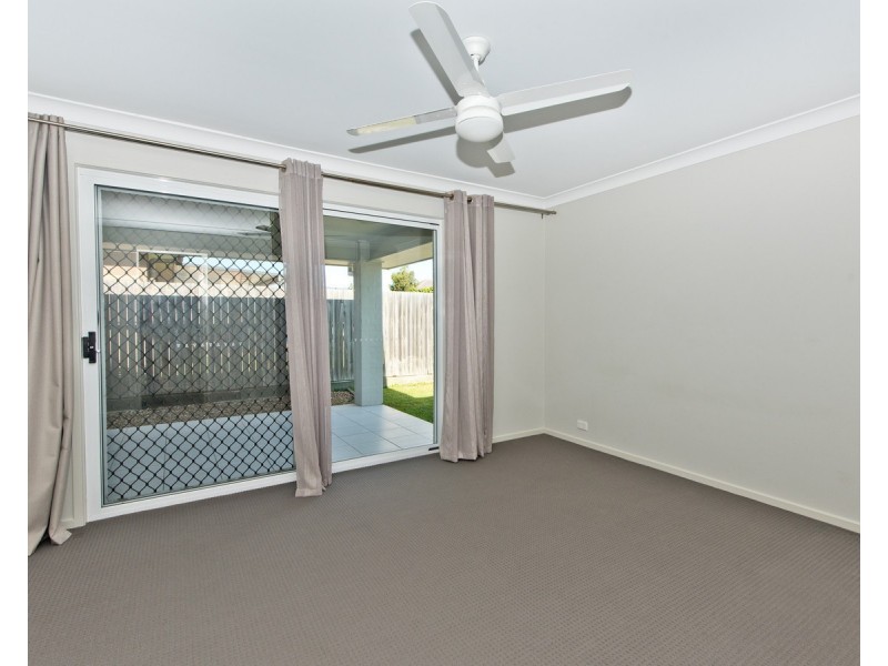 23 Troon Street, North Lakes QLD 4509