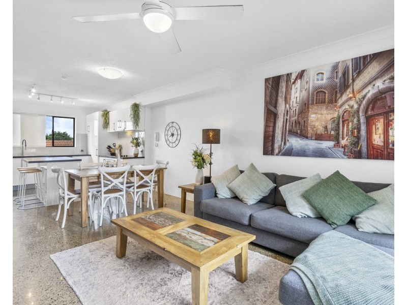 4/32 Kuran Street, Chermside QLD 4032