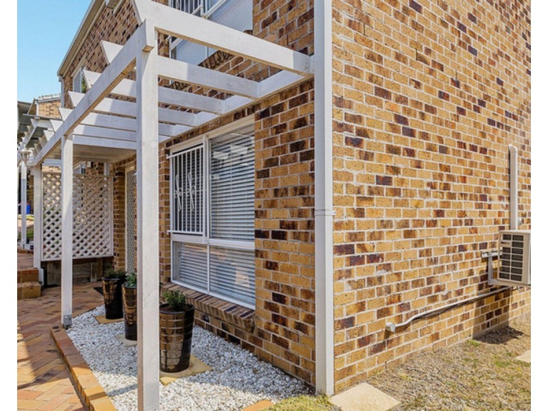 1/12 Sammells Drive, Chermside QLD 4032