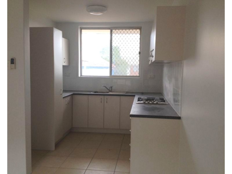 2/61 Wallace Street, Chermside QLD 4032