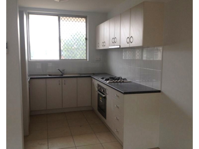 2/61 Wallace Street, Chermside QLD 4032