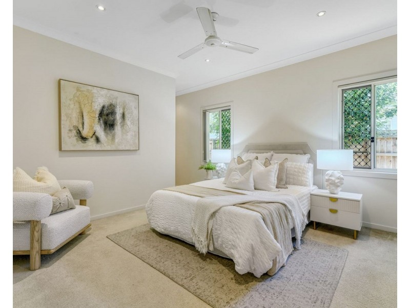 9 Crowcombe Place, Carseldine QLD 4034