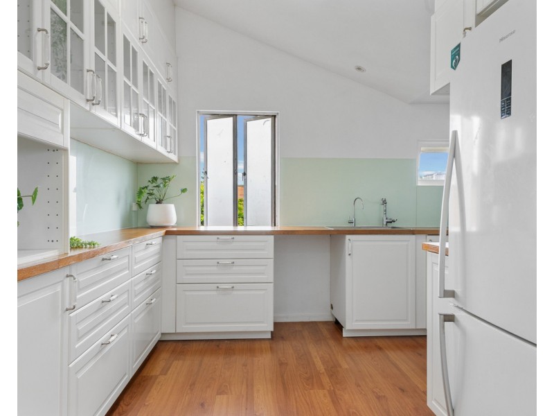 57 Farrington Street, Alderley QLD 4051