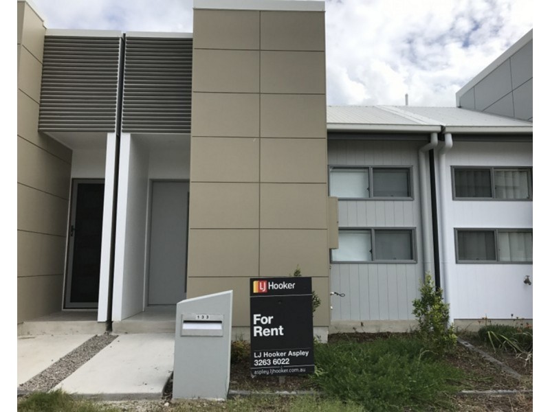 133 Macquarie Street, Fitzgibbon QLD 4018
