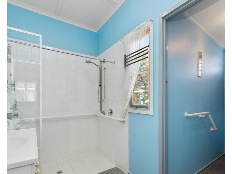 29 Sutton Avenue, Sandgate QLD 4017