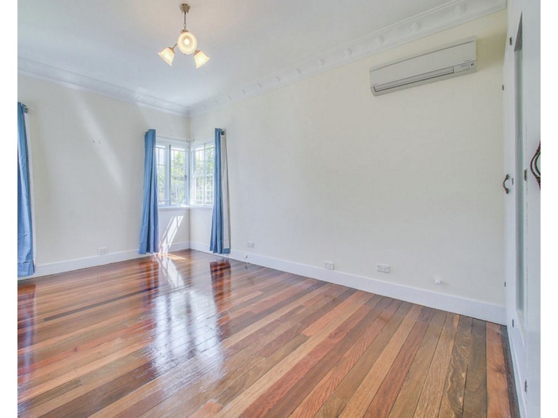 26 Gort Crescent, Stafford QLD 4053