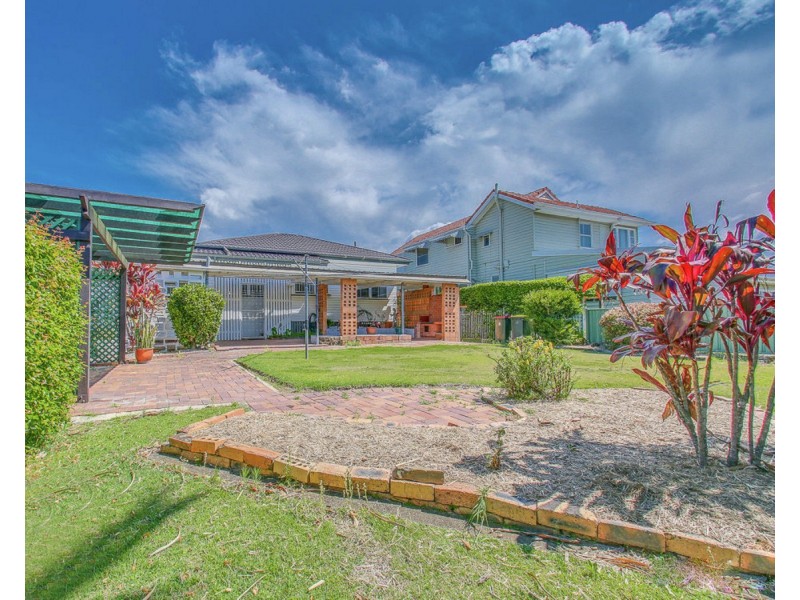 26 Gort Crescent, Stafford QLD 4053