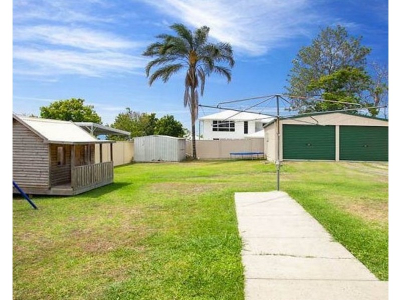 327 Hamilton Road, Chermside QLD 4032