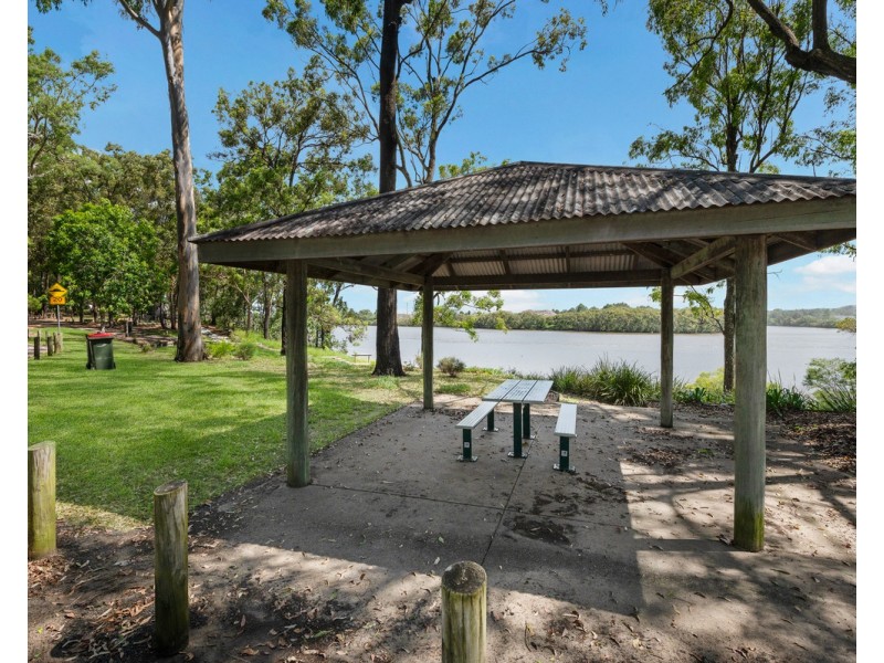 21 Warburton Street, Murrumba Downs QLD 4503