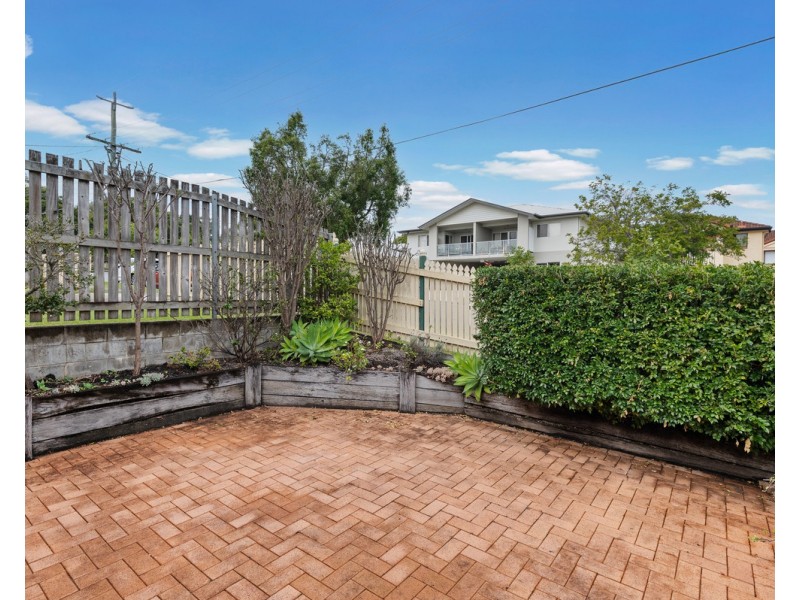 6/32 Hall Street, Chermside QLD 4032