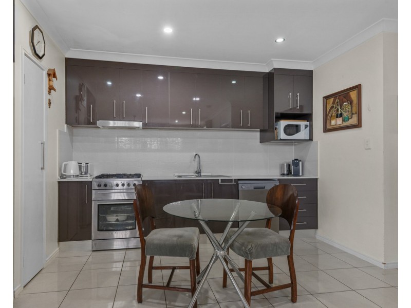 52 Hinchinbrook Avenue, Fitzgibbon QLD 4018