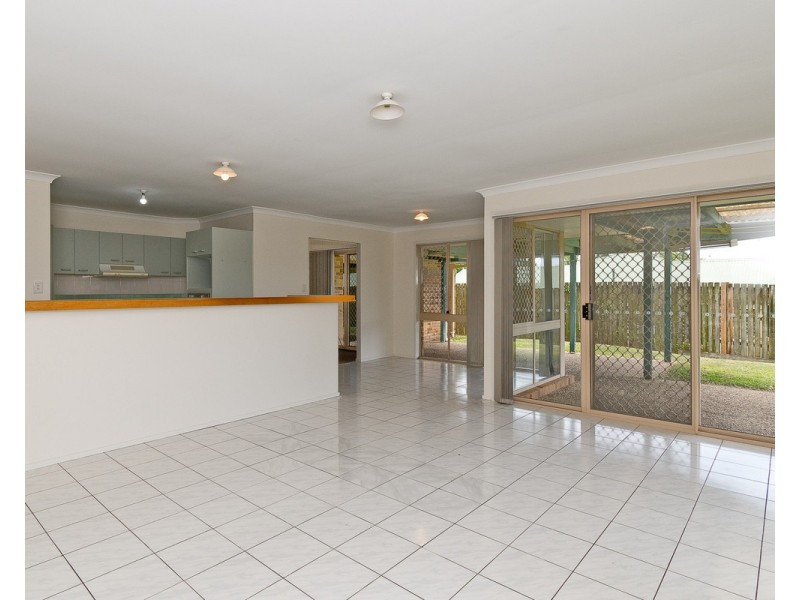 94 Thiess Drive, Albany Creek QLD 4035