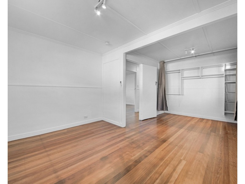 3 Tyrone Street, Chermside West QLD 4032