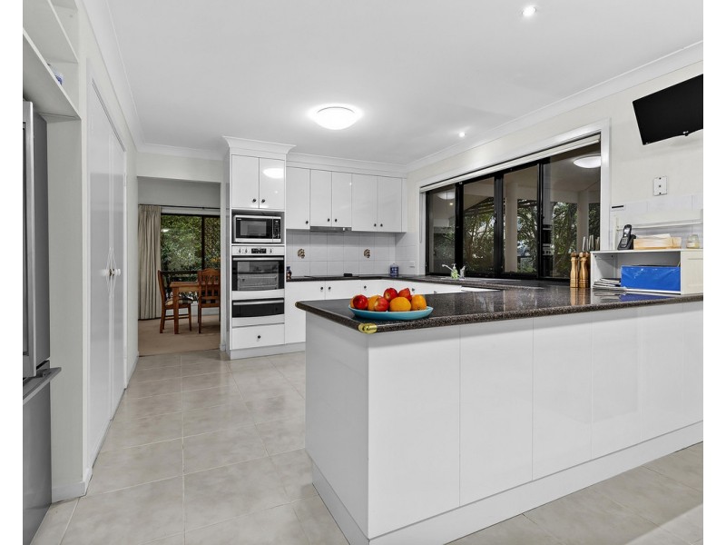 15 Minnelli Place, Mcdowall QLD 4053
