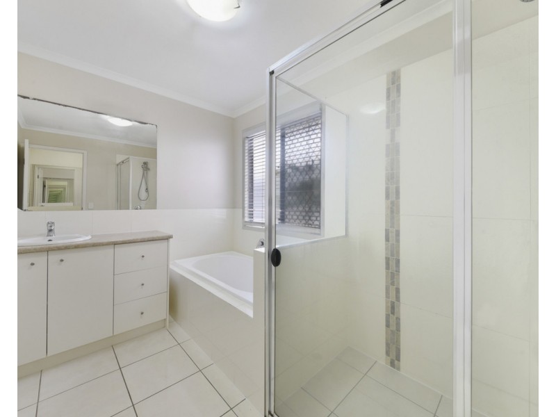 105 Glenholm Street, Mitchelton QLD 4053