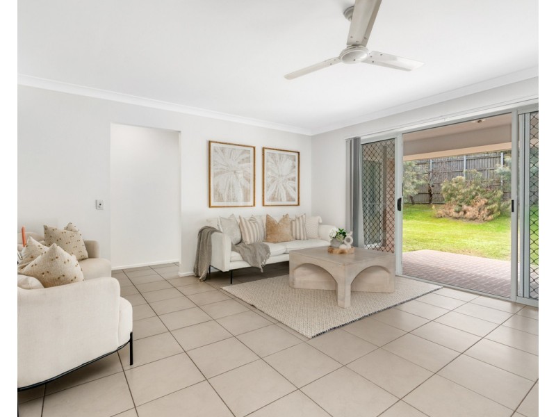 52 Waterlily Circuit, Carseldine QLD 4034
