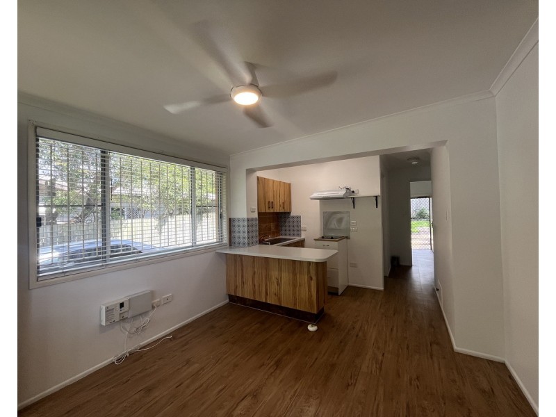 2/643 Robinson Road, Aspley QLD 4034