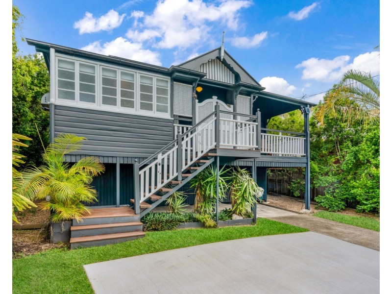 686 Hamilton Road, Chermside West QLD 4032