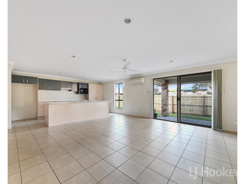 15 Fabian Place, Bracken Ridge QLD 4017