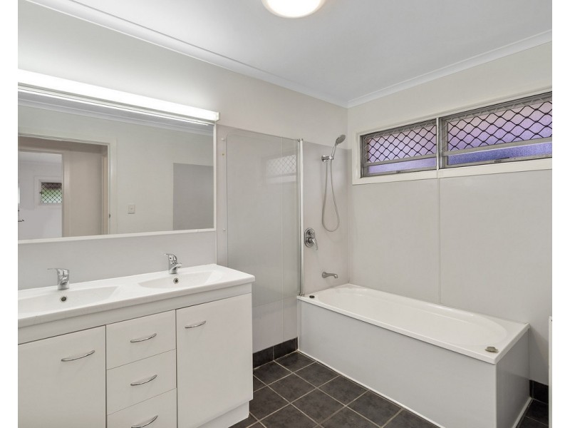 22 Ardcarn Street, Bracken Ridge QLD 4017