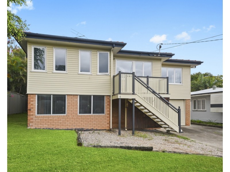 6 Culworth Street, Chermside West QLD 4032