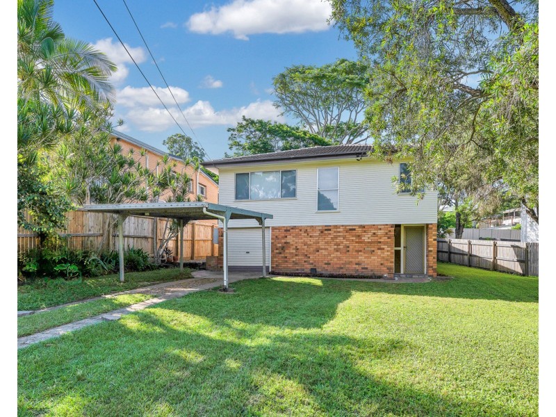 52 Kolora Crescent, Ferny Hills QLD 4055