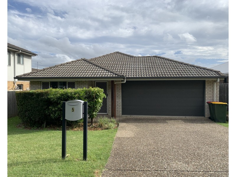 5 Applewood Court, Kallangur QLD 4503