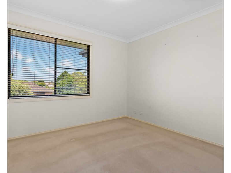 5 Dimboola Street, Bridgeman Downs QLD 4035