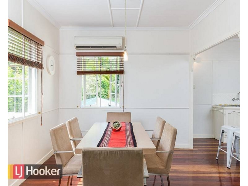 43 Aveling Street, Wavell Heights QLD 4012