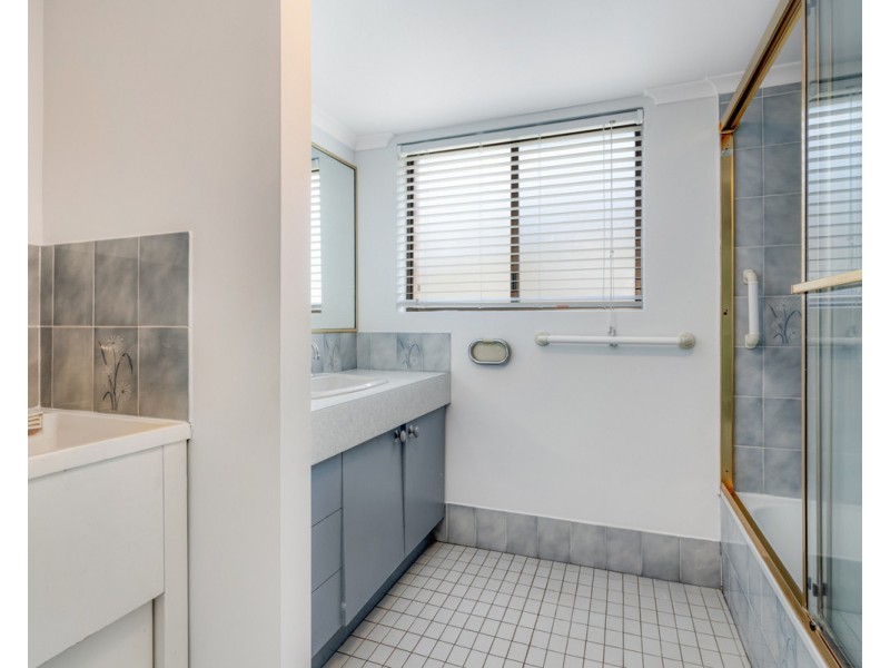 3/64 Norman Drive, Chermside QLD 4032