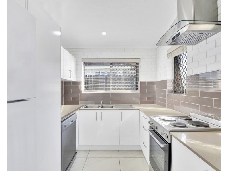 2/12 Ardill Street, Zillmere QLD 4034