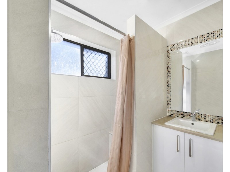 2/12 Ardill Street, Zillmere QLD 4034