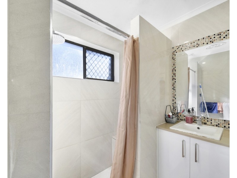 2/12 Ardill Street, Zillmere QLD 4034