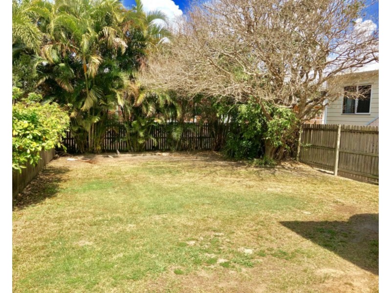 16 Lawley Street, Kedron QLD 4031