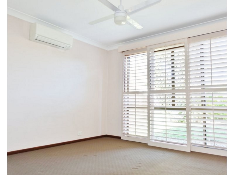 4 Jasmine Court, Fitzgibbon QLD 4018