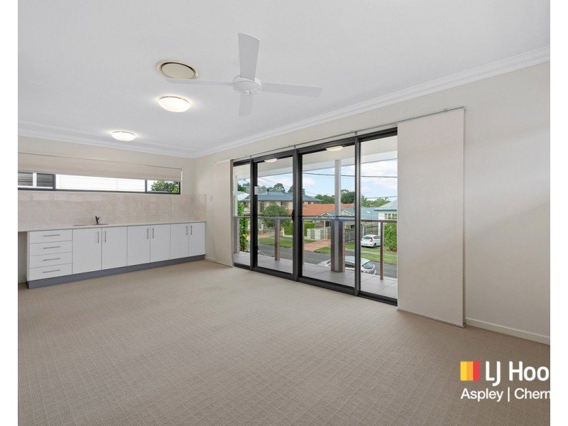 123 White Street, Wavell Heights QLD 4012