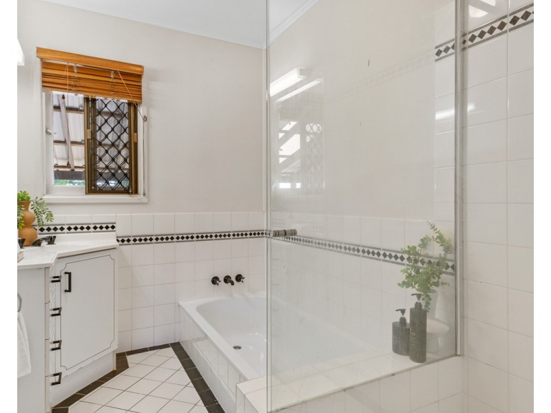 14 Purdy Street, Aspley QLD 4034