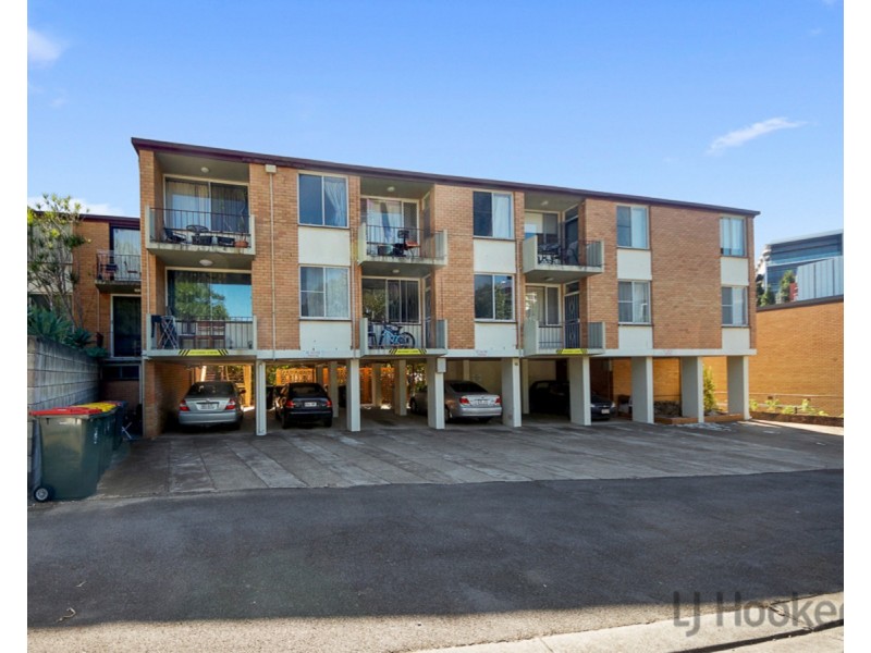 8/16 Blamey Street, Kelvin Grove QLD 4059
