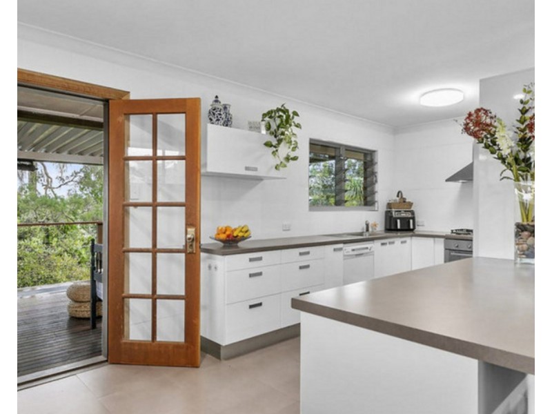 5 Wyman Street, Stafford Heights QLD 4053