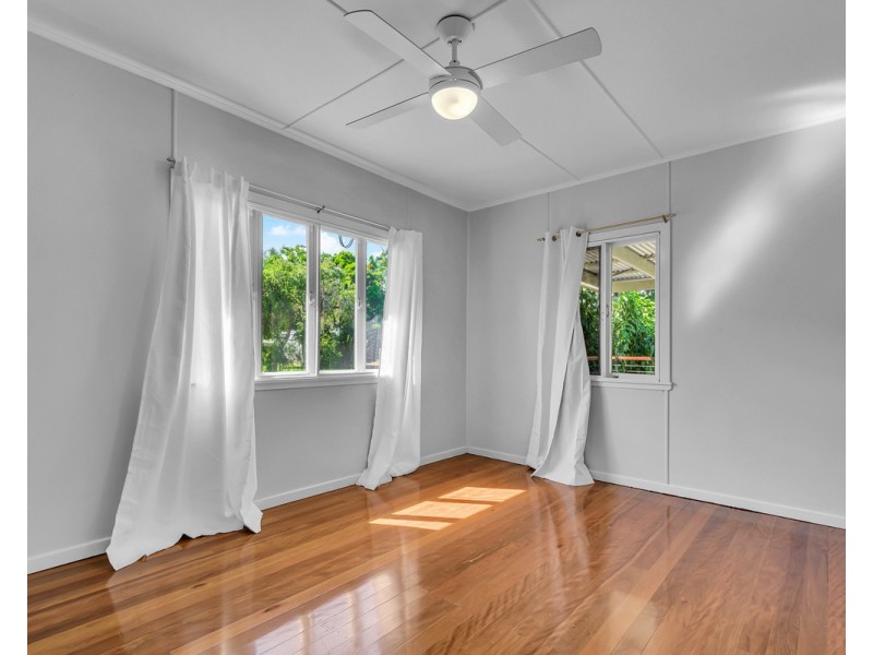 15 Ella Street, Redcliffe QLD 4020